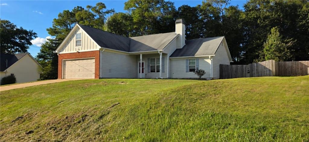 56 Misty Forest Dr, Phenix City, AL 36869