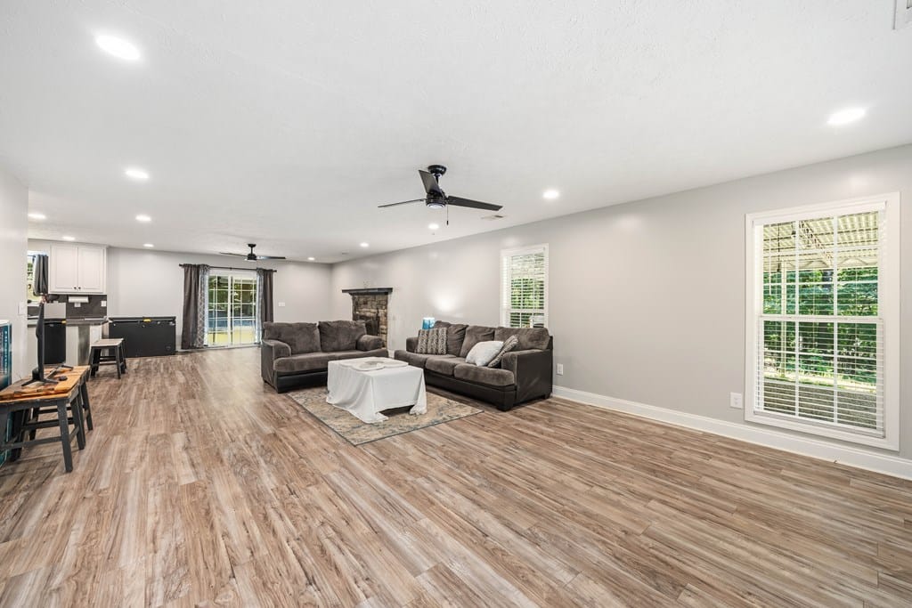 595 Honeysuckle Cir, Waverly Hall, GA 31831