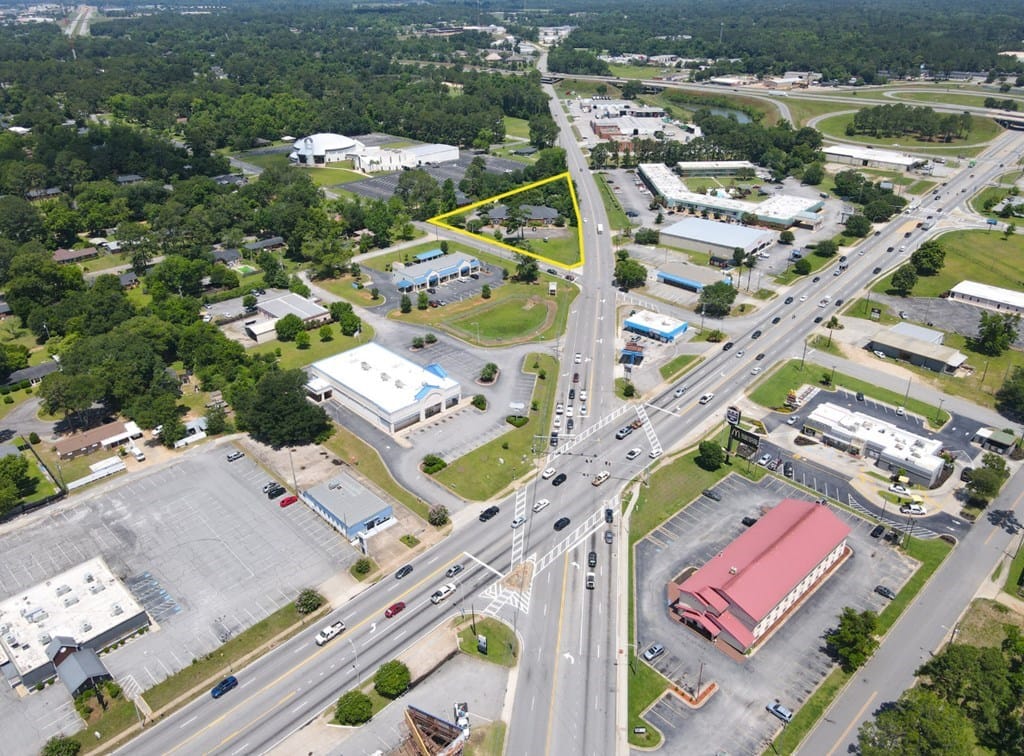 1201 Stuart Ave, Albany, GA 31707