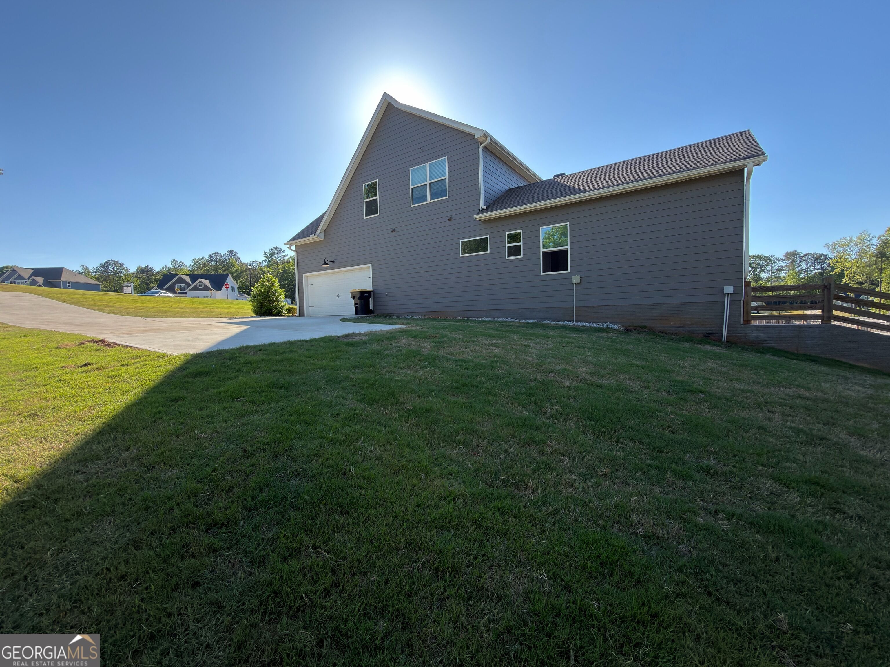 14 Shadybrook Path, Newnan, GA 30263