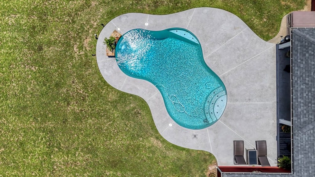156 Pheasant Dr, Leesburg, GA 31763