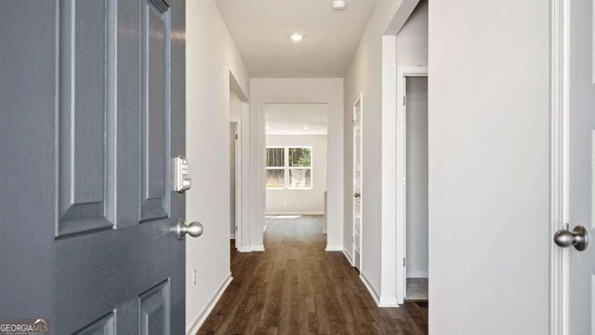 174 White Spruce Wy, Newnan, GA 30265, USA