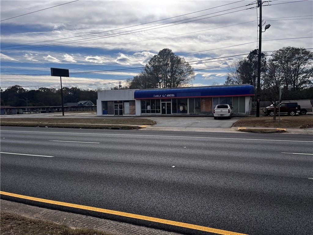 3290 Victory Drive, Columbus, GA, 31903