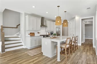 517 WHOOPER, Auburn, AL, 36832
