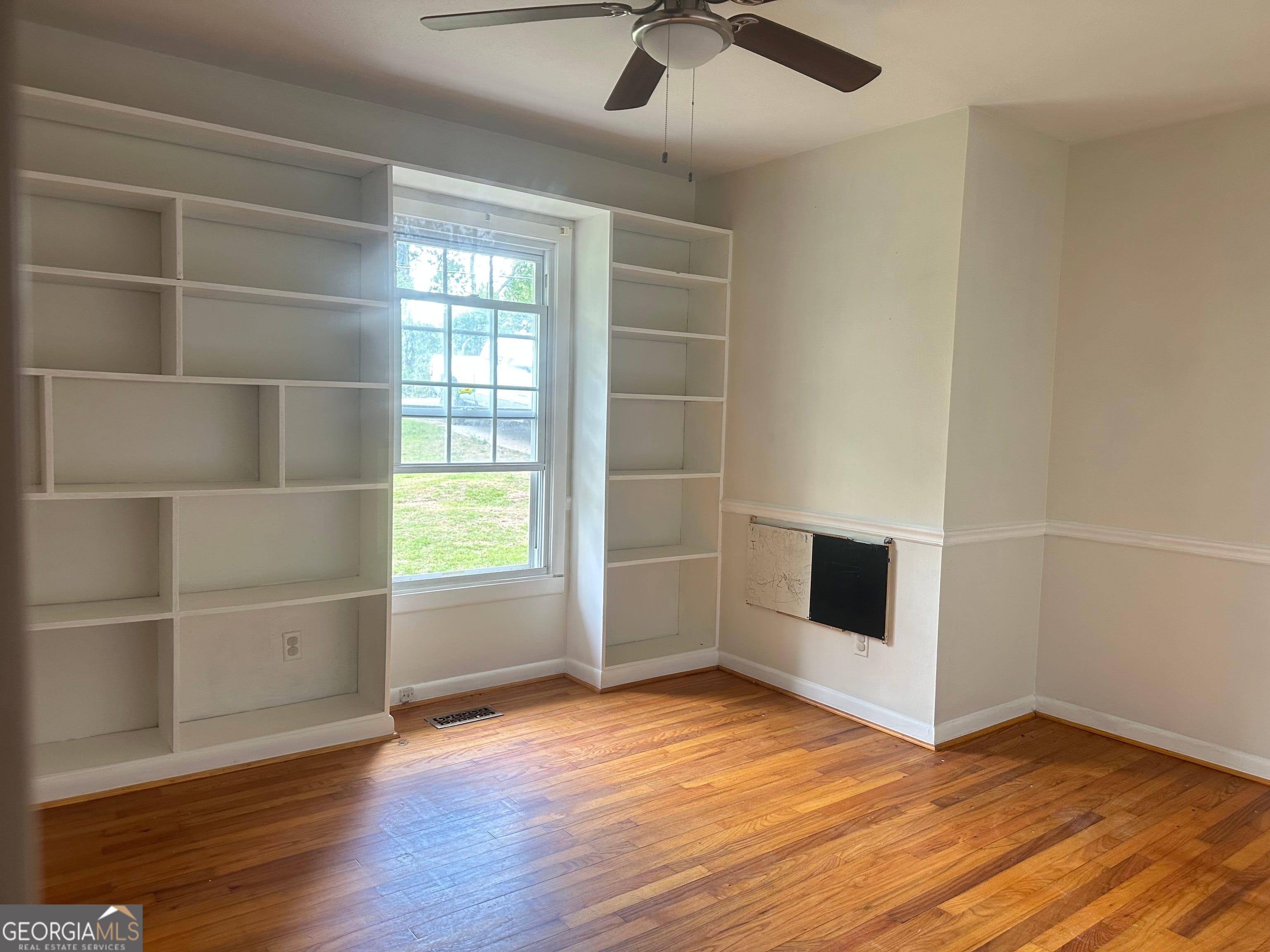 6899 Scenic Heights Rd, Manchester, GA 31816