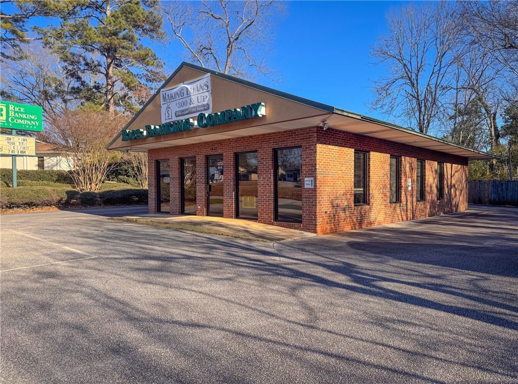 1617 2nd, Opelika, AL, 36801