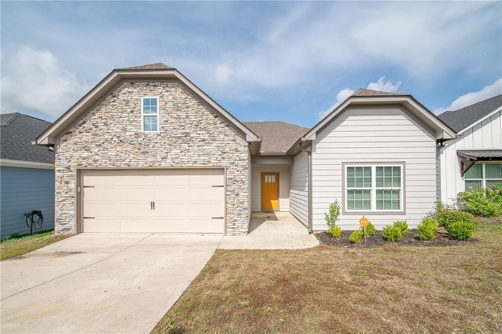 32 Vineyard Drive, Phenix City, AL, 36869