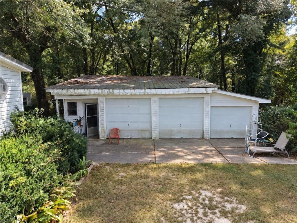 28 Southfork Rd, Eufaula, AL 36027