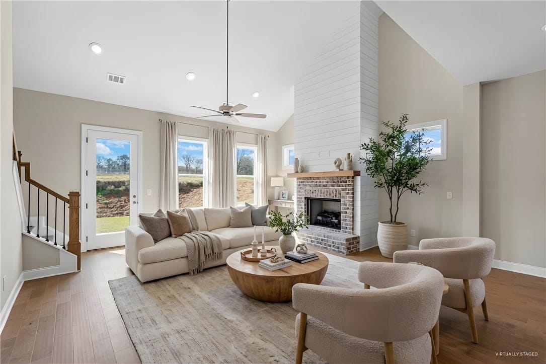 305 Tundra Swann Lane, Auburn, AL, 36832