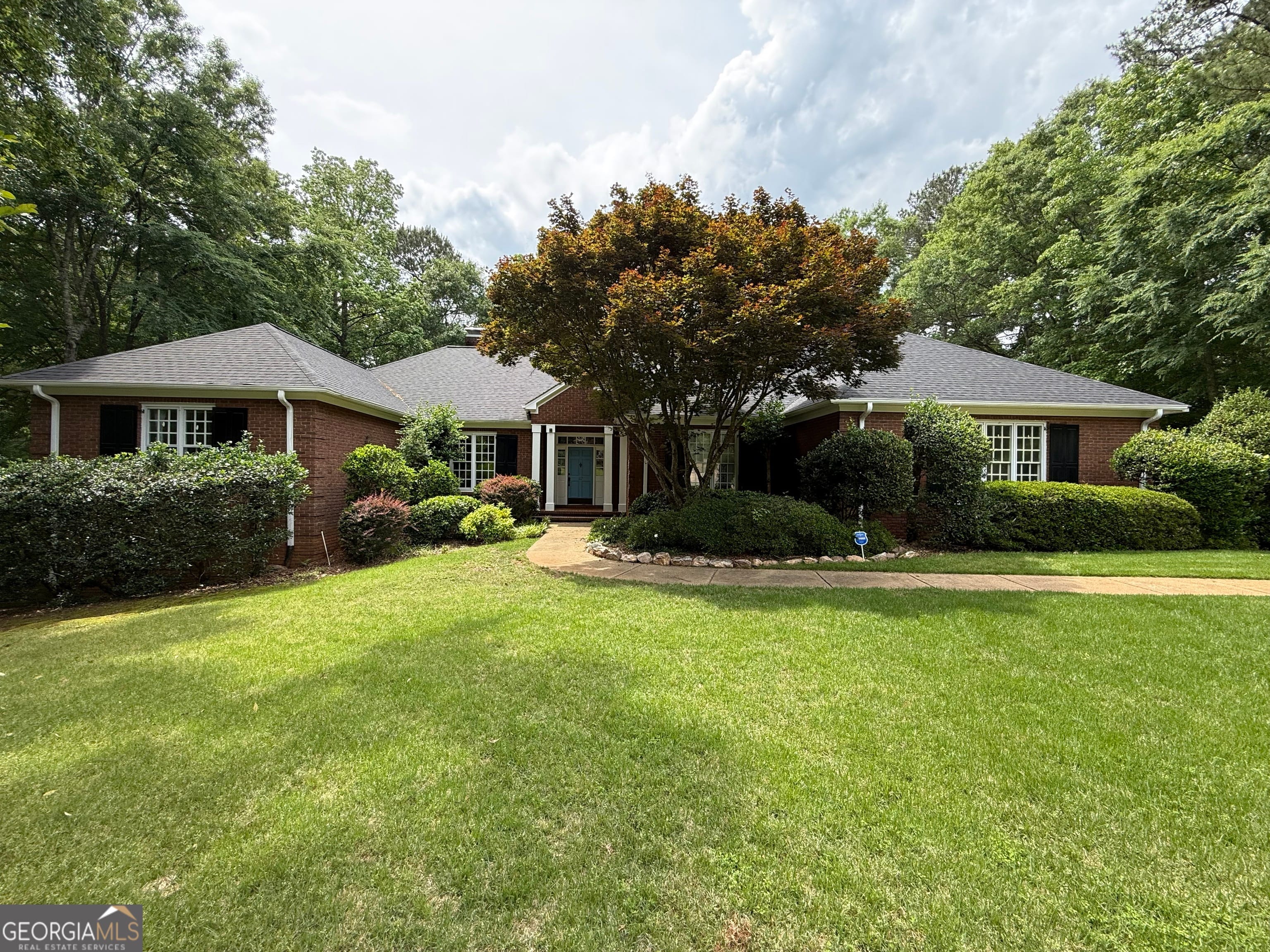 117 Woodchase Dr, LaGrange, GA 30240