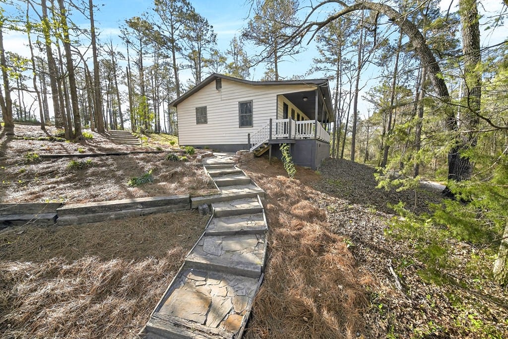 12 Camellia Ln, Box Springs, GA 31801, USA