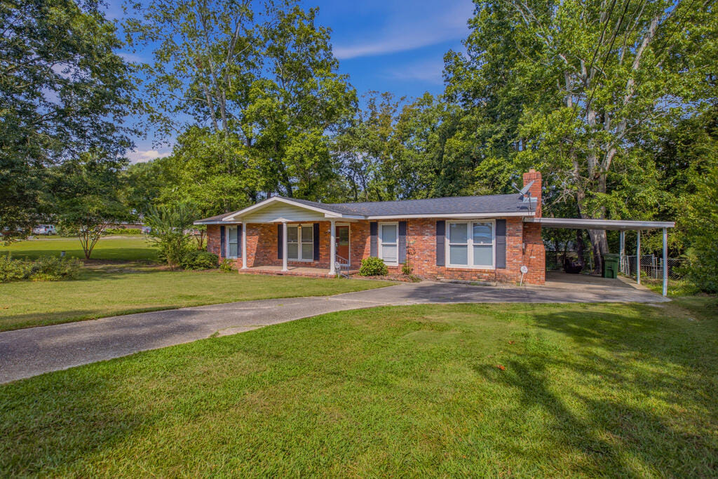 5913 Highpoint Dr, Columbus, GA 31909
