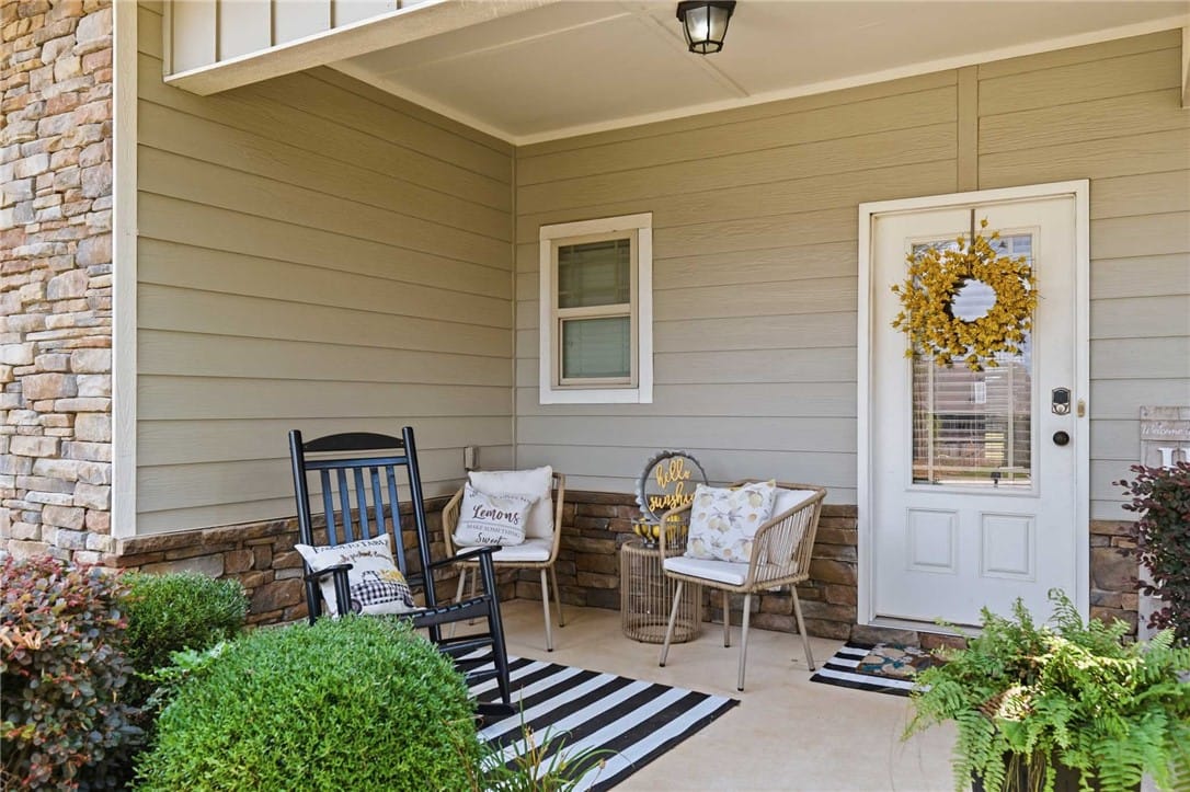 296 Solamere Ln, Auburn, AL 36832