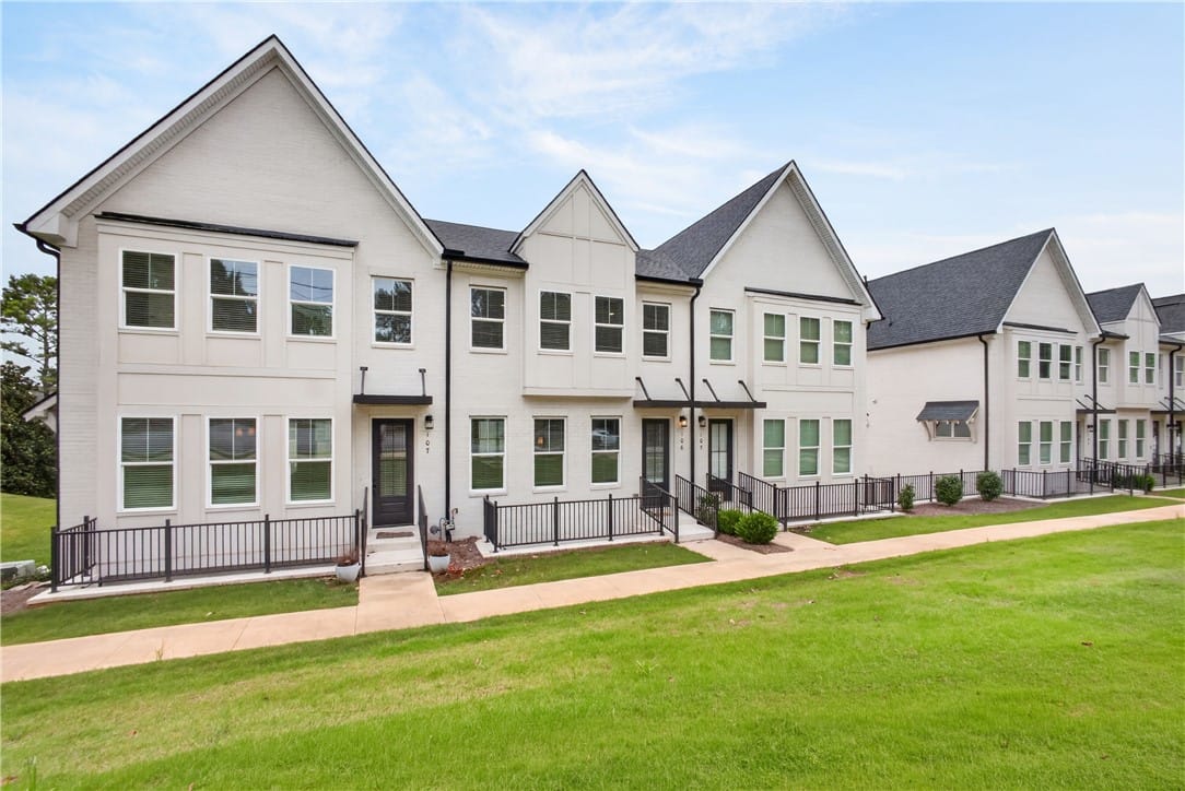 2106 Moores Mill Rd Unit 106, Auburn, AL 36830