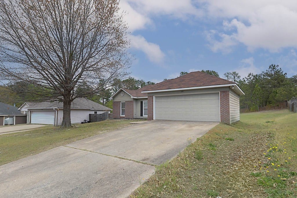 3371 Flintlock Dr, Columbus, GA 31907, USA, ADDITIONAL FRONT VIEW