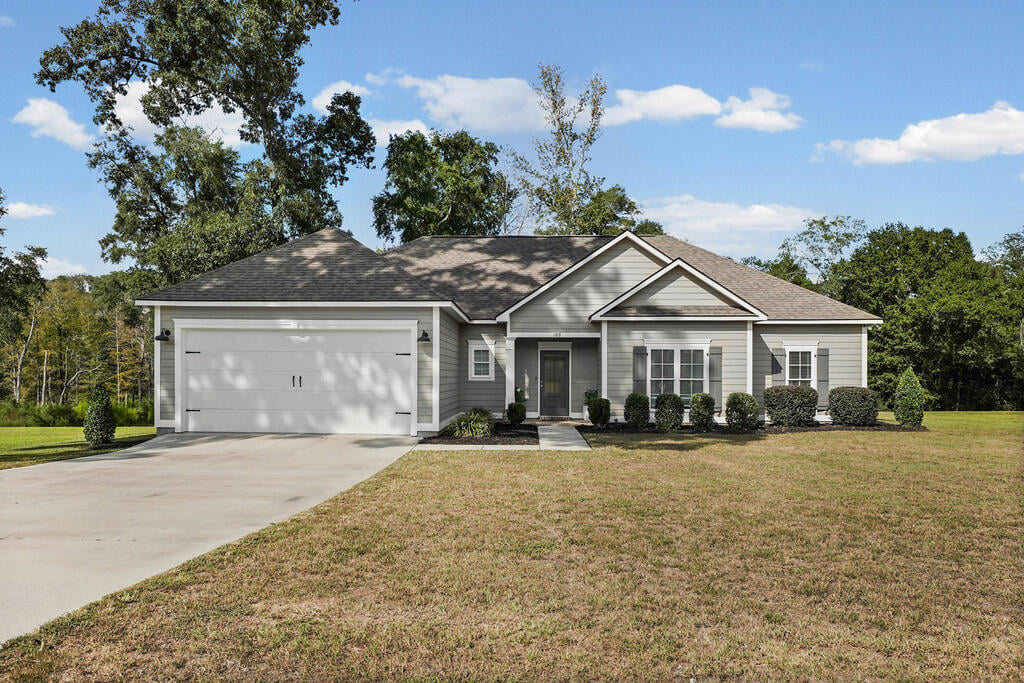 189 Buck Run Dr E, Leesburg, GA 31763