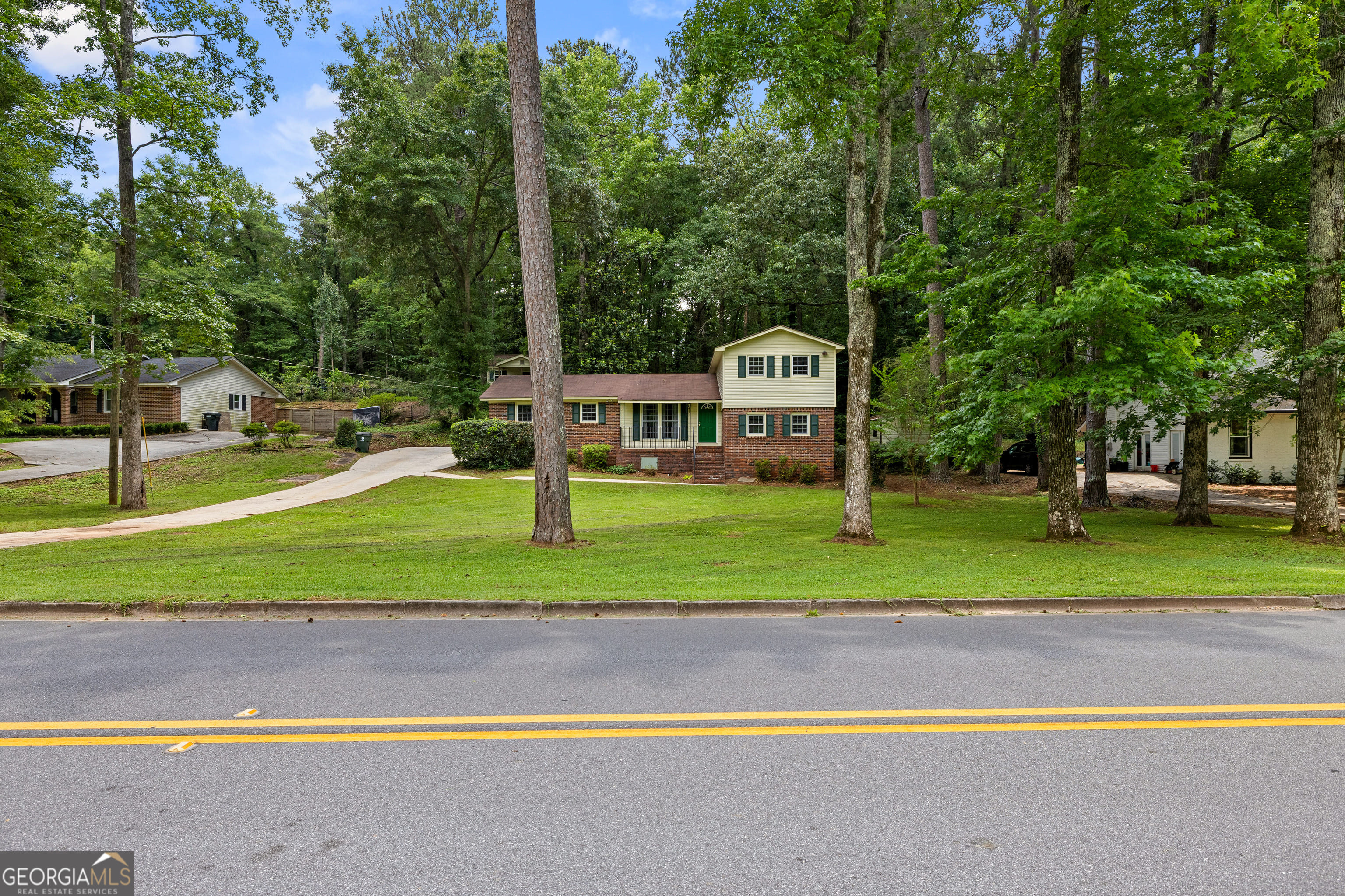 309 Nelson Dr, Thomaston, GA 30286