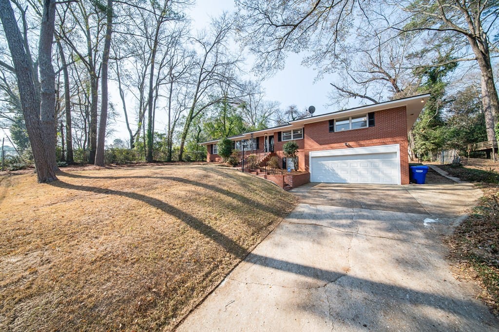 1805 Iris Dr, Columbus, GA 31906, USA — Photo 2