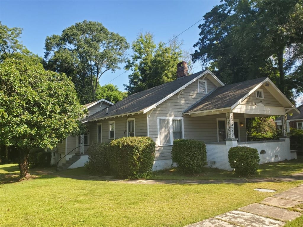 204 Samford Way, Opelika, AL 36801