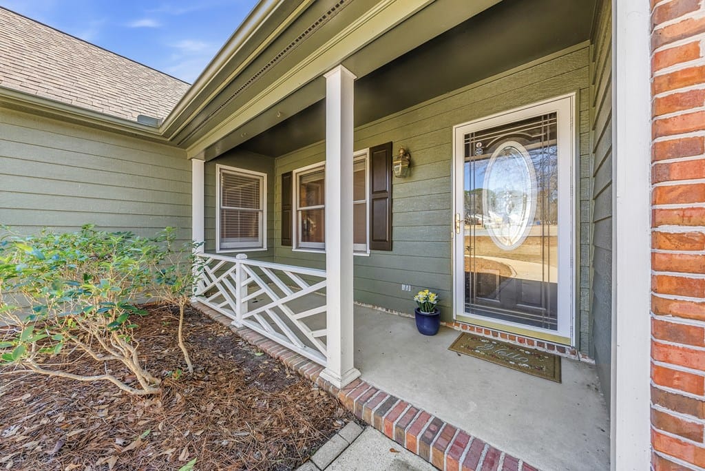 4618 Thoroughbred Ln, Columbus, GA 31909, USA — Photo 2