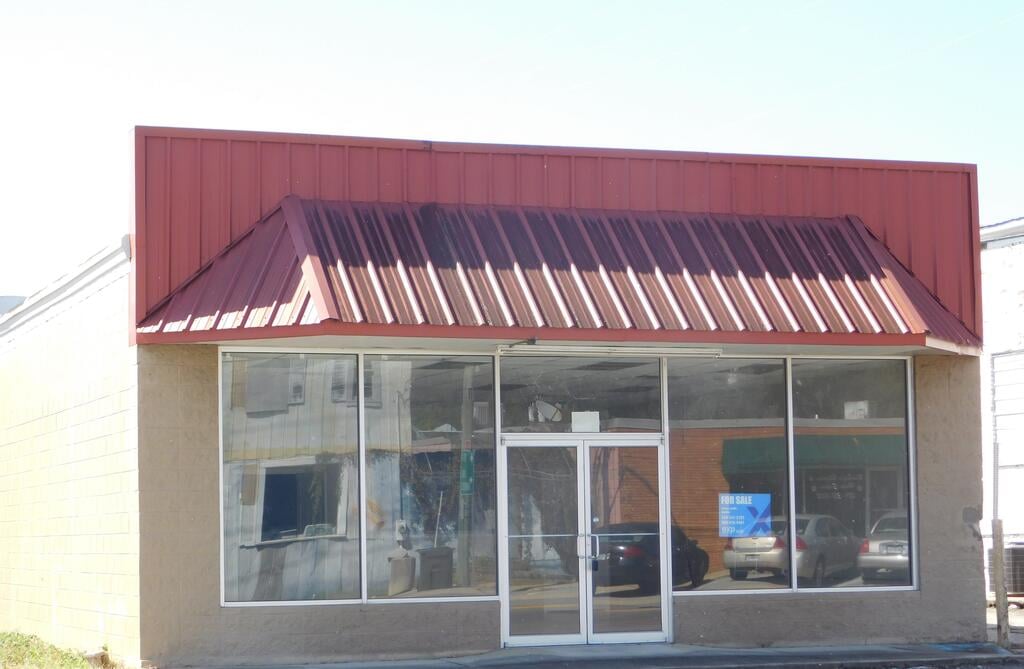 30 E Oakland Ave, Camilla, GA 31730