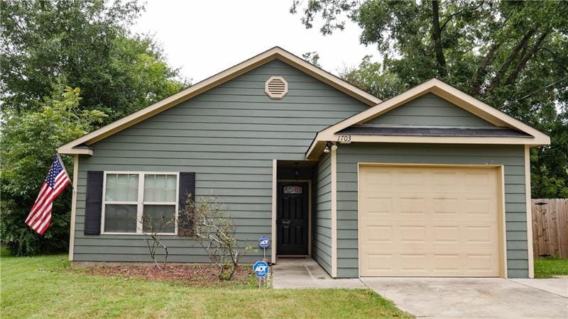 1703 17th, Phenix City, AL, 36867 — Photo 2