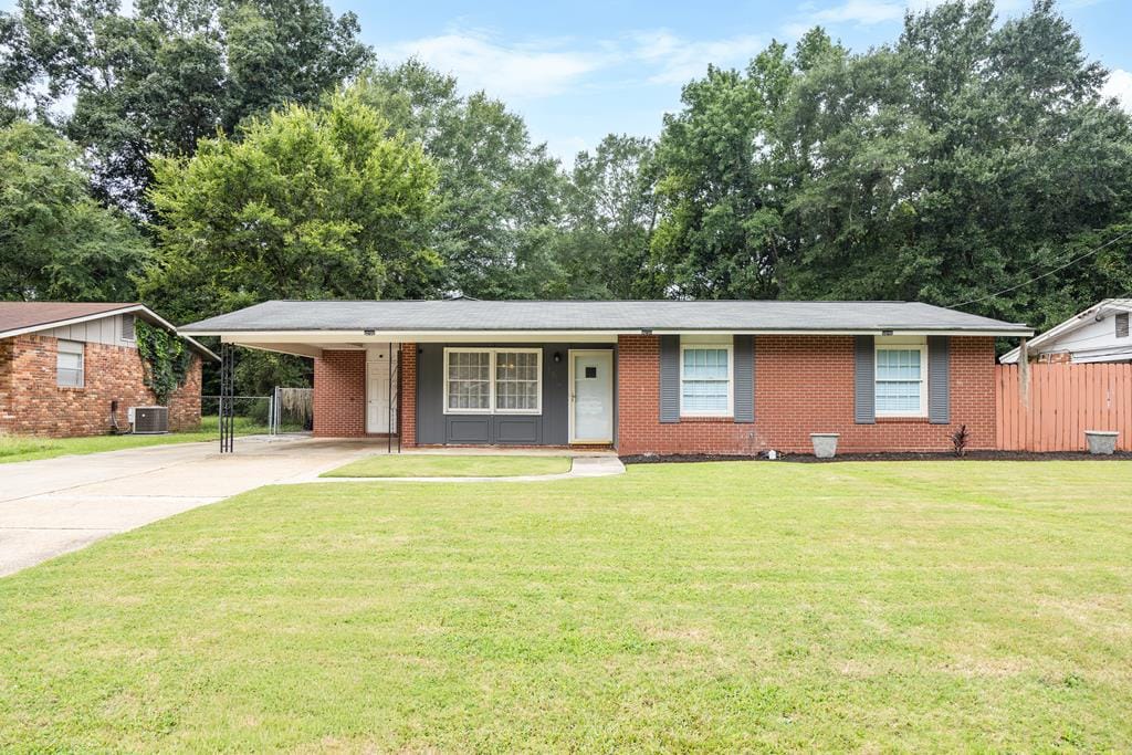 1917 Wellborn Dr, Columbus, GA 31907