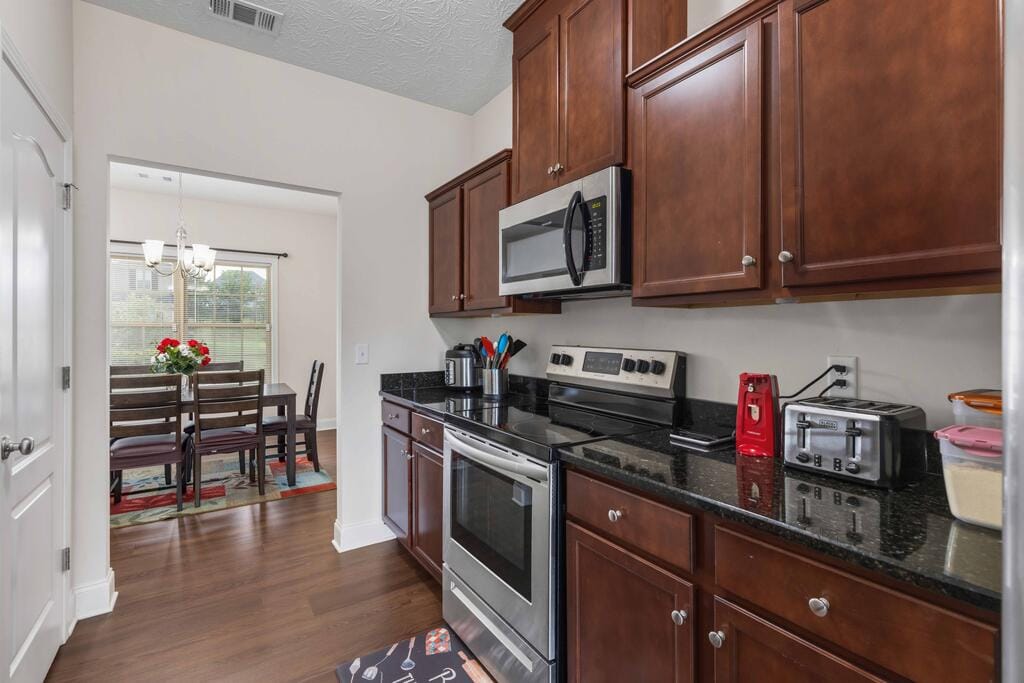5129 Magazine Ln, Columbus, GA 31907, kitchen