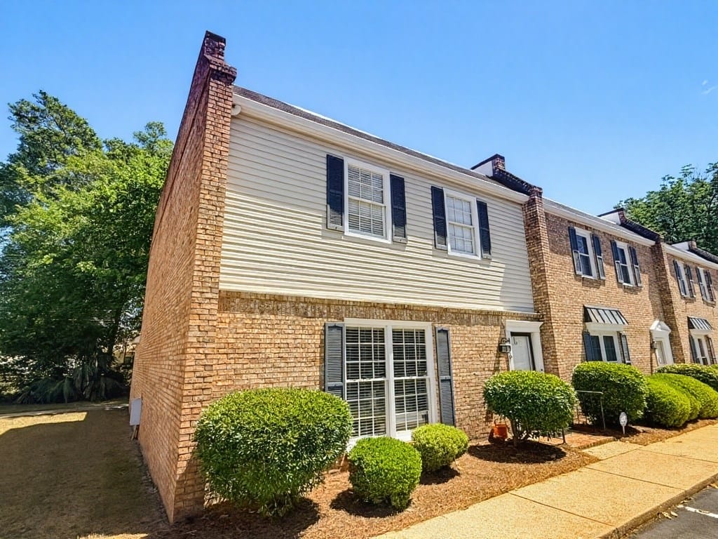 446 Kingswood Ct, Albany, GA 31707