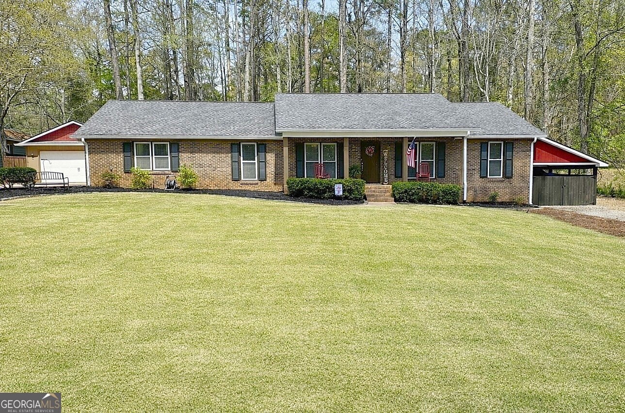 201 Willowcrest Way, LaGrange, GA 30240