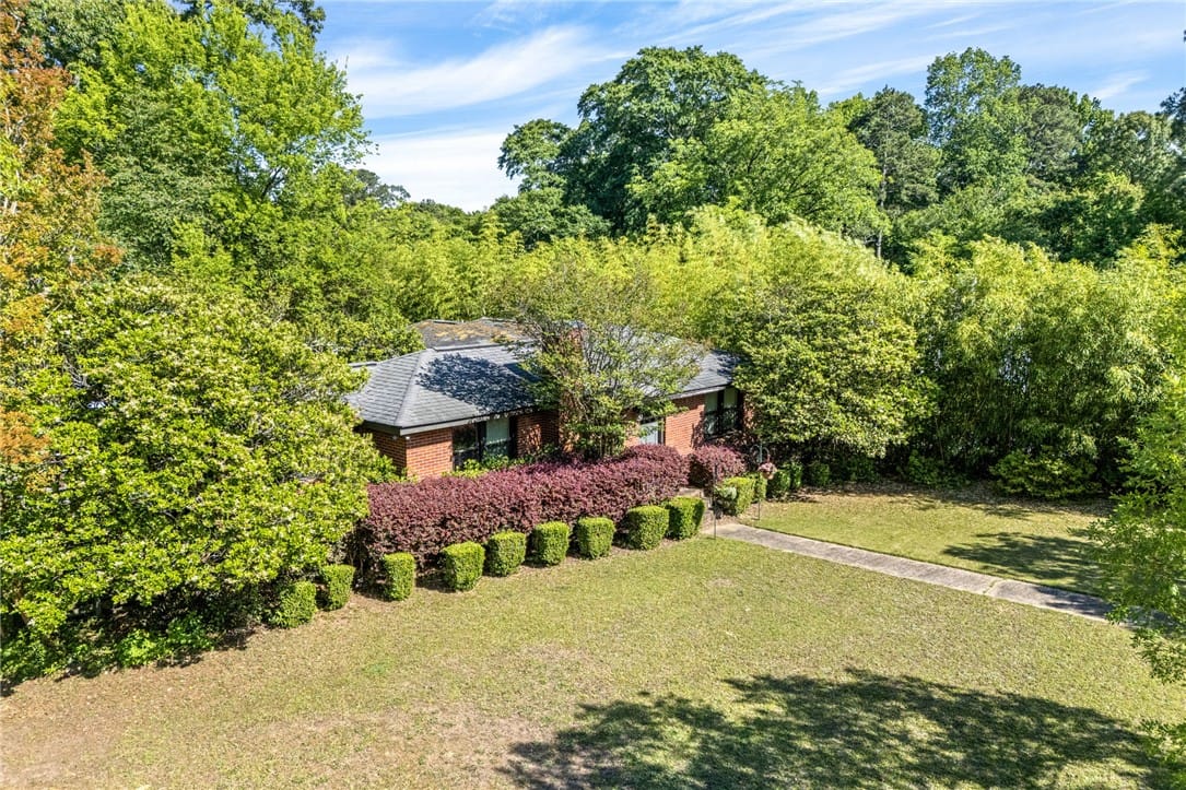303 S Brookwood Dr, Auburn, AL 36830