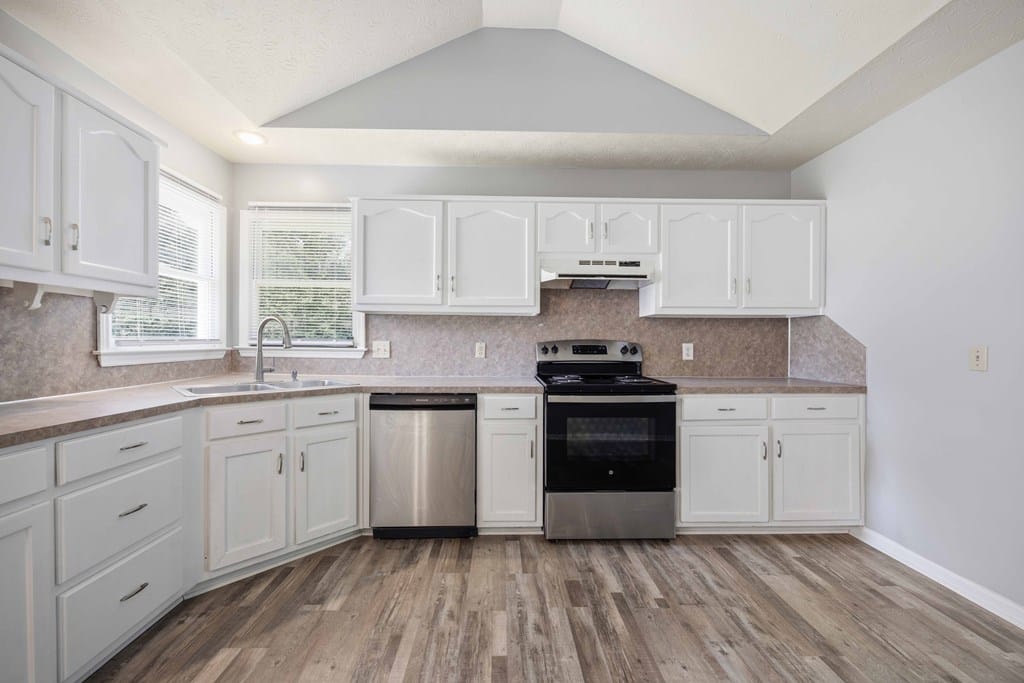 7164 Daisy St, Columbus, GA 31904