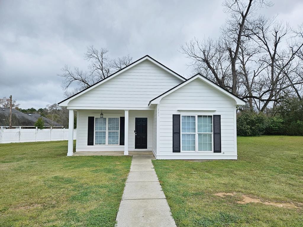 141 Laurelwood Ct, Leesburg, GA 31763