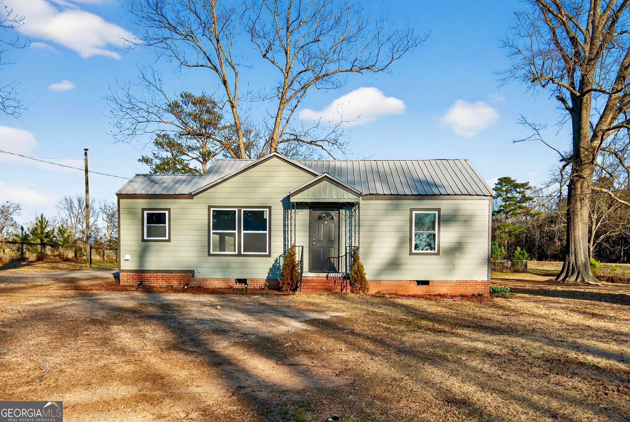439 Cooley Rd, LaGrange, GA 30241