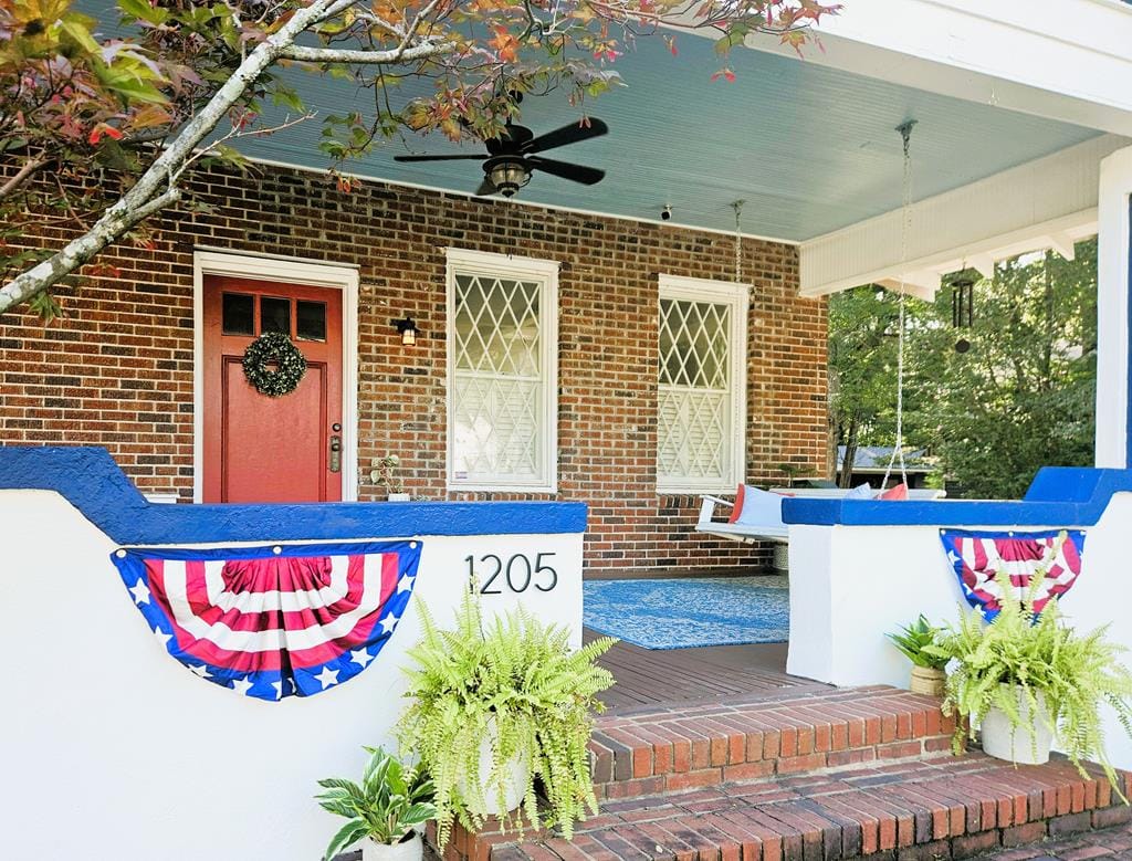 1205 Munro Ave, Columbus, GA 31906, Front Porch, Front walkup from bricked walkway leading from