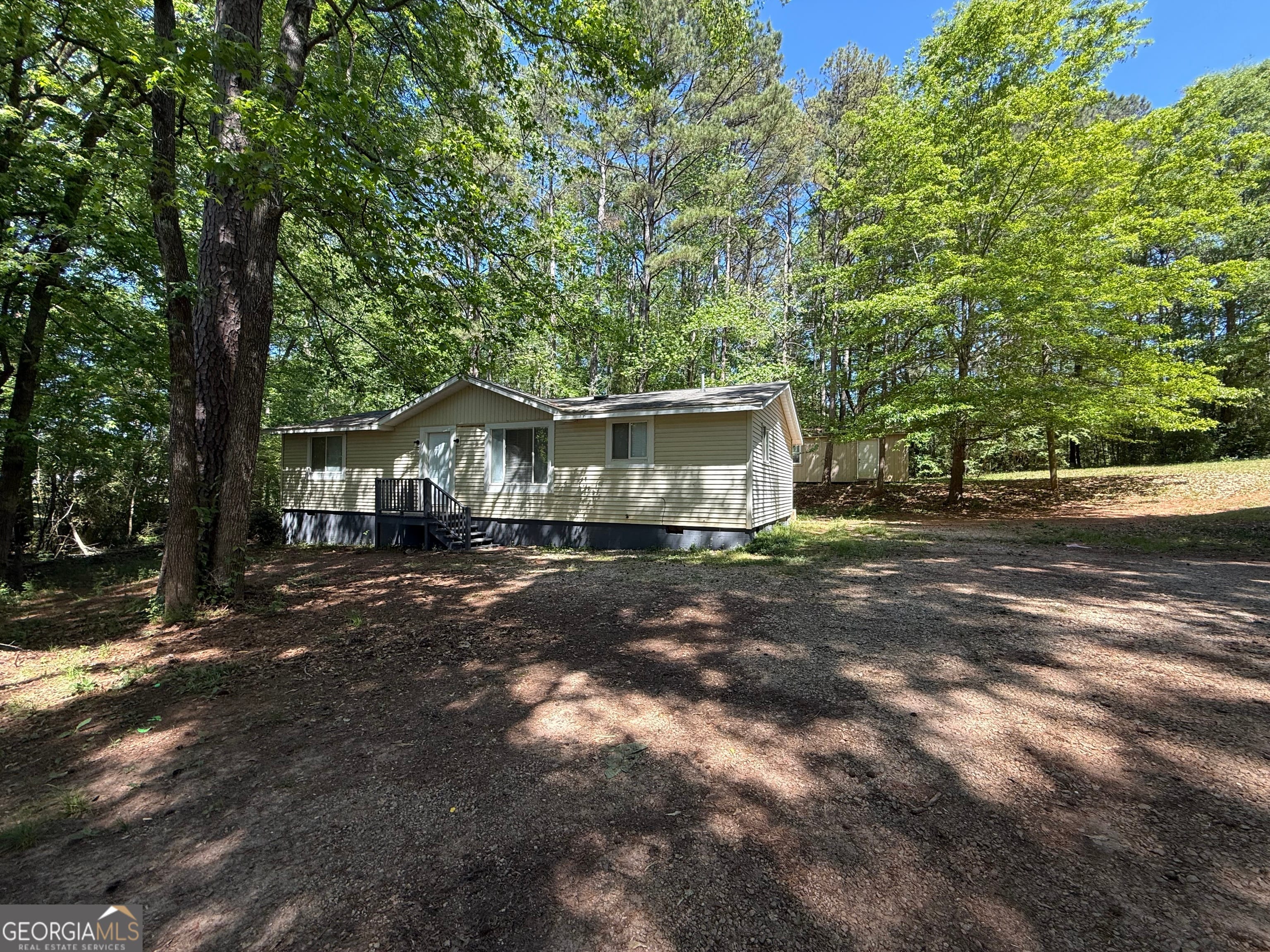 36 Hill Rd, LaGrange, GA 30240