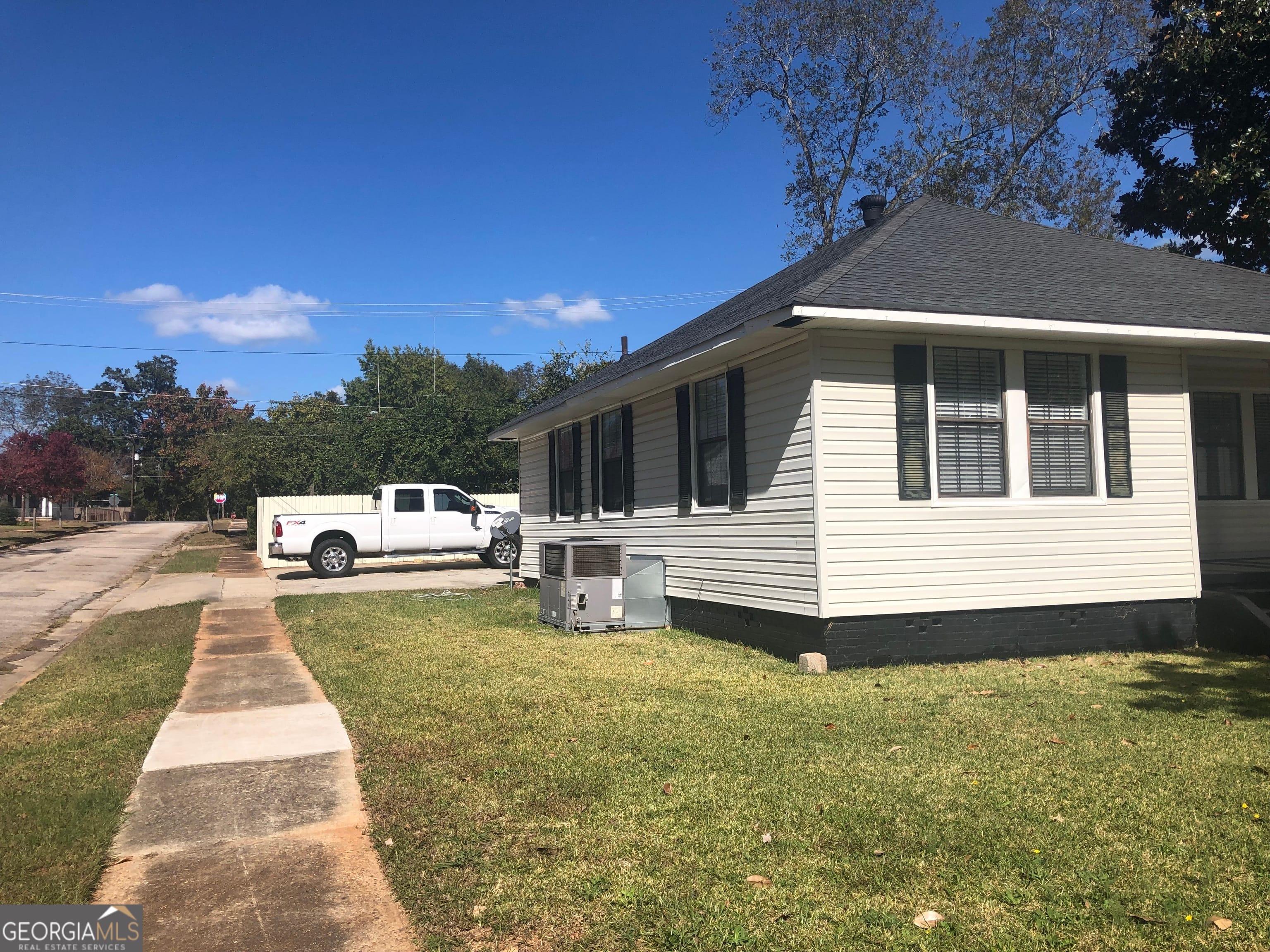 300 Fourth, Thomaston, GA, 30286