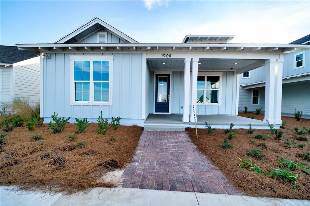 1 JAMES BURT, Auburn, AL, 36830 — Photo 1