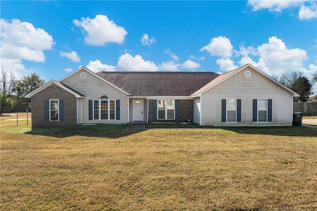 11 Farmbrook Drive, Fort Mitchell, AL, 36856