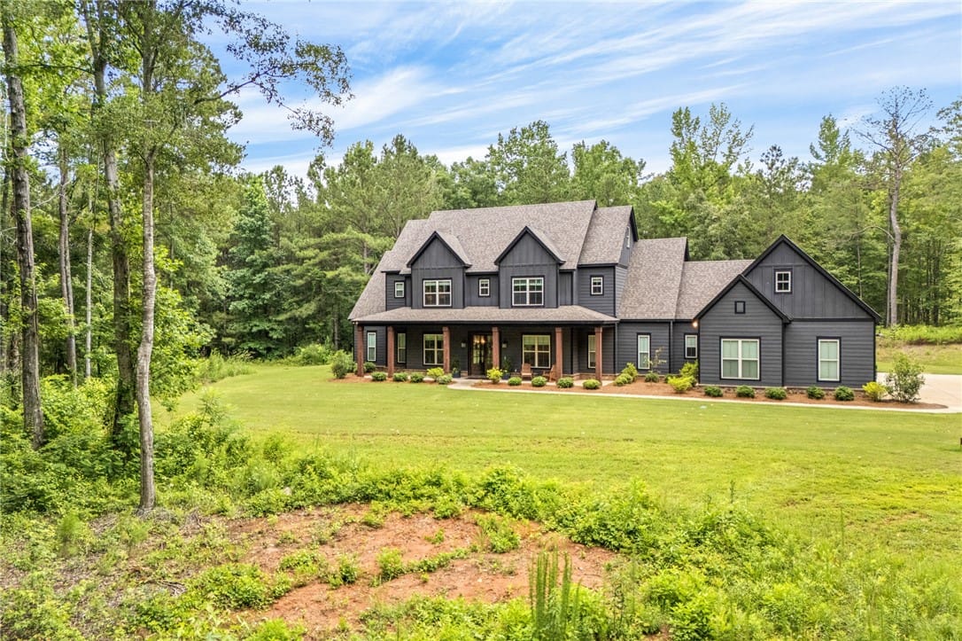 12550 Lee County Rd 72, Camp Hill, AL 36850