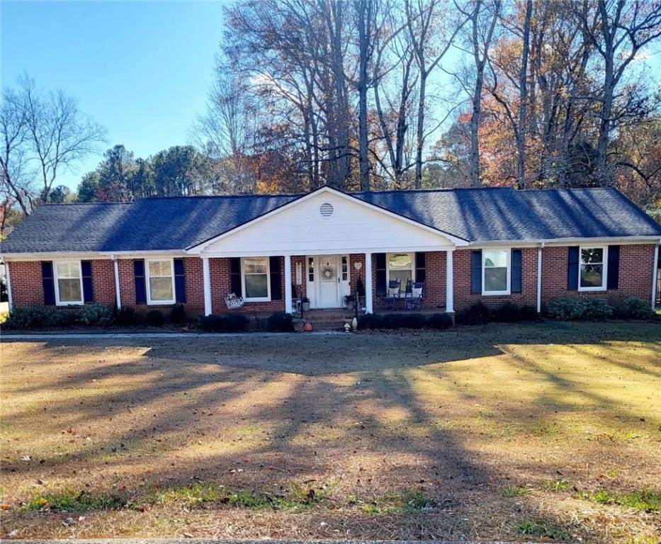 1805 2ND, Lanett, AL, 36863