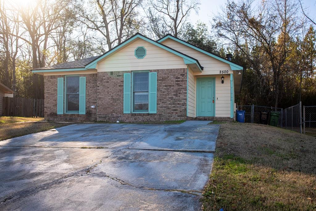 2500 Water Oak Dr, Columbus, GA 31907, USA — Photo 1