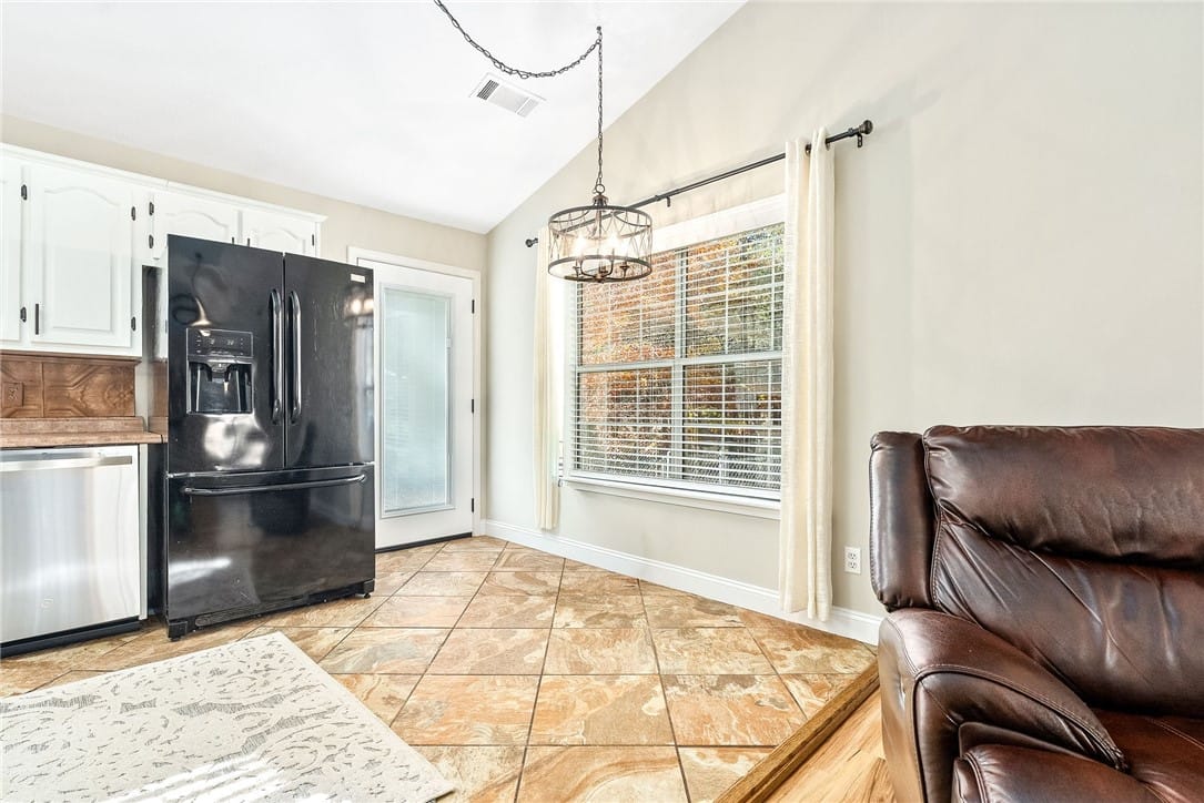 1876 LEE ROAD 375, Valley, AL, 36854