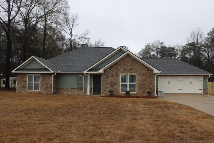 3 Isbell Rd, Fort Mitchell, AL 36856, USA — Photo 1