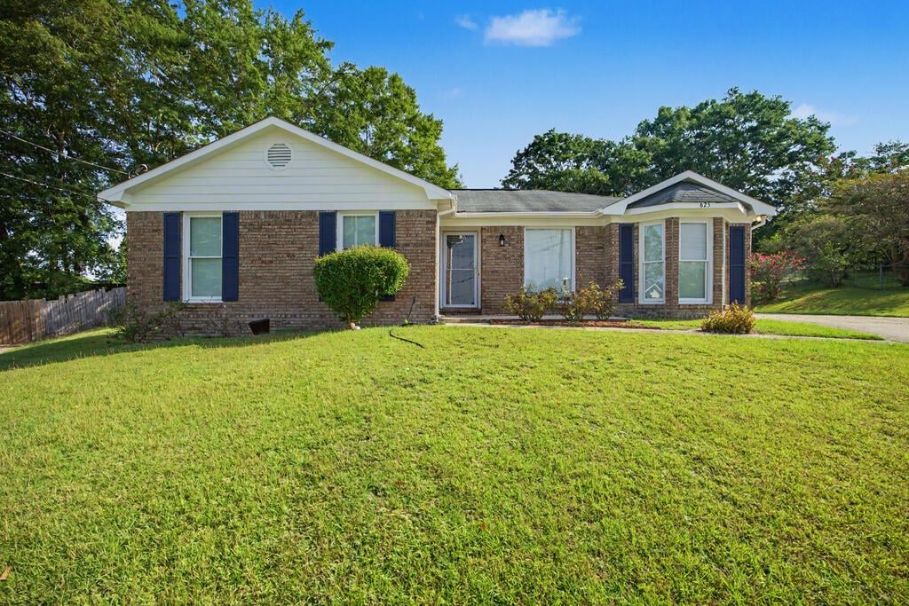 625 Empress Ct, Columbus, GA 31907