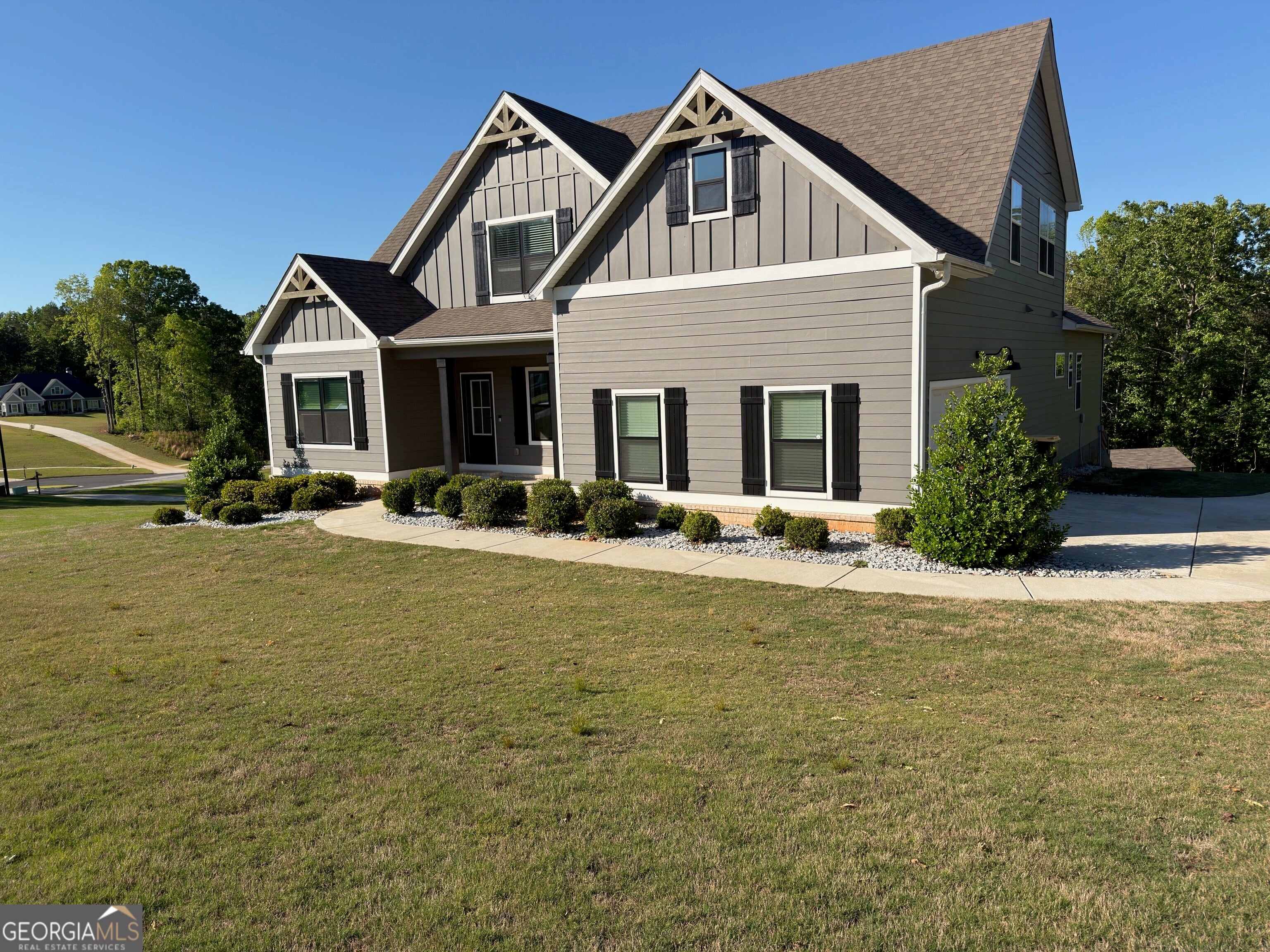 14 Shadybrook Path, Newnan, GA 30263
