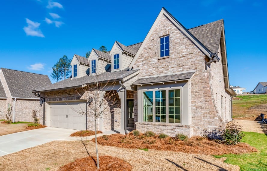 2 BURT'S GAP, Auburn, AL, 36830