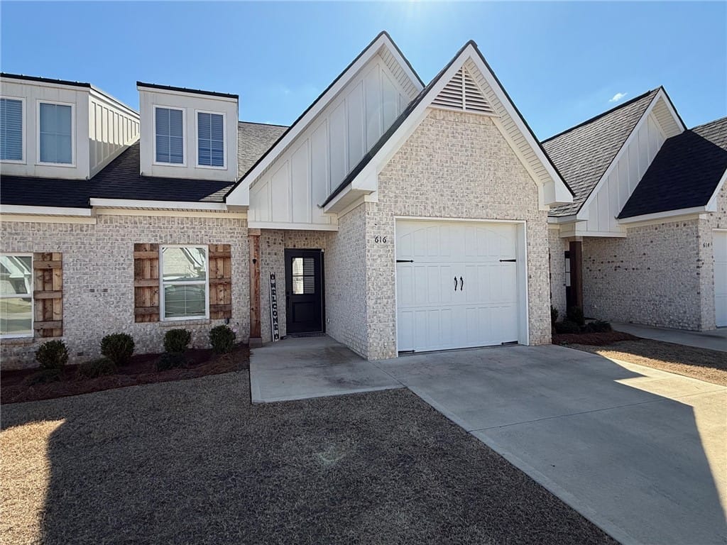 616 Thornberry Drive, Auburn, AL, 36830