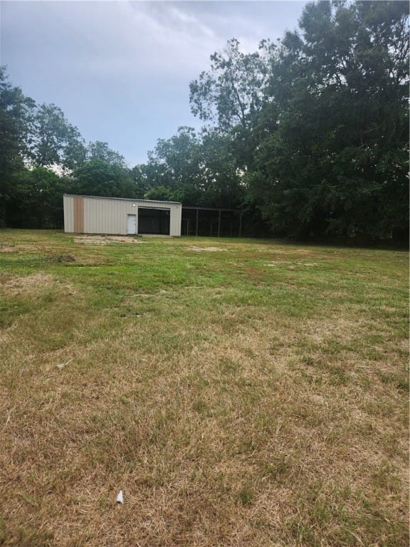 106 Torrence Rd, Tuskegee, AL 36083