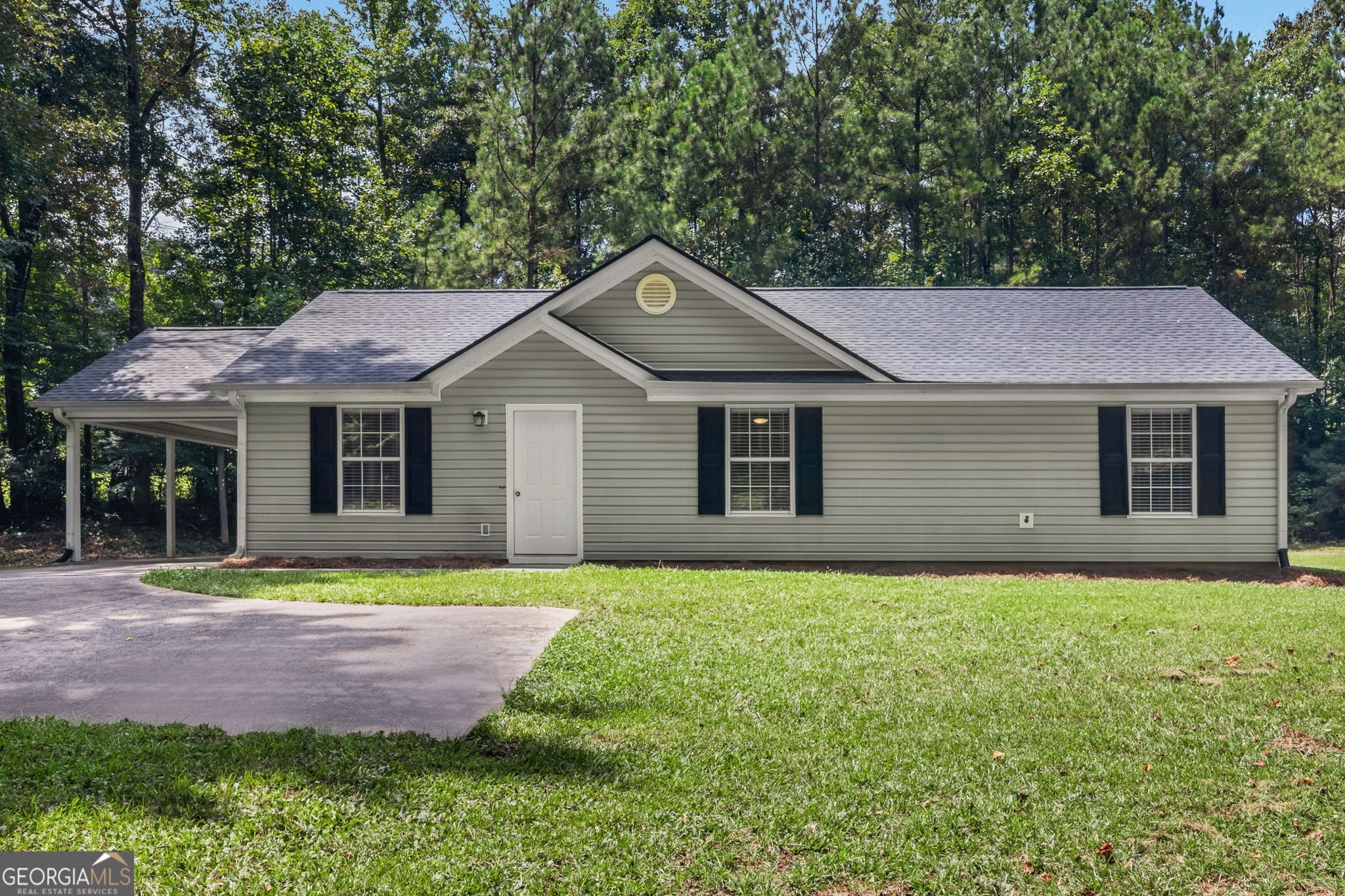 31 Pinelea Dr, Newnan, GA 30263